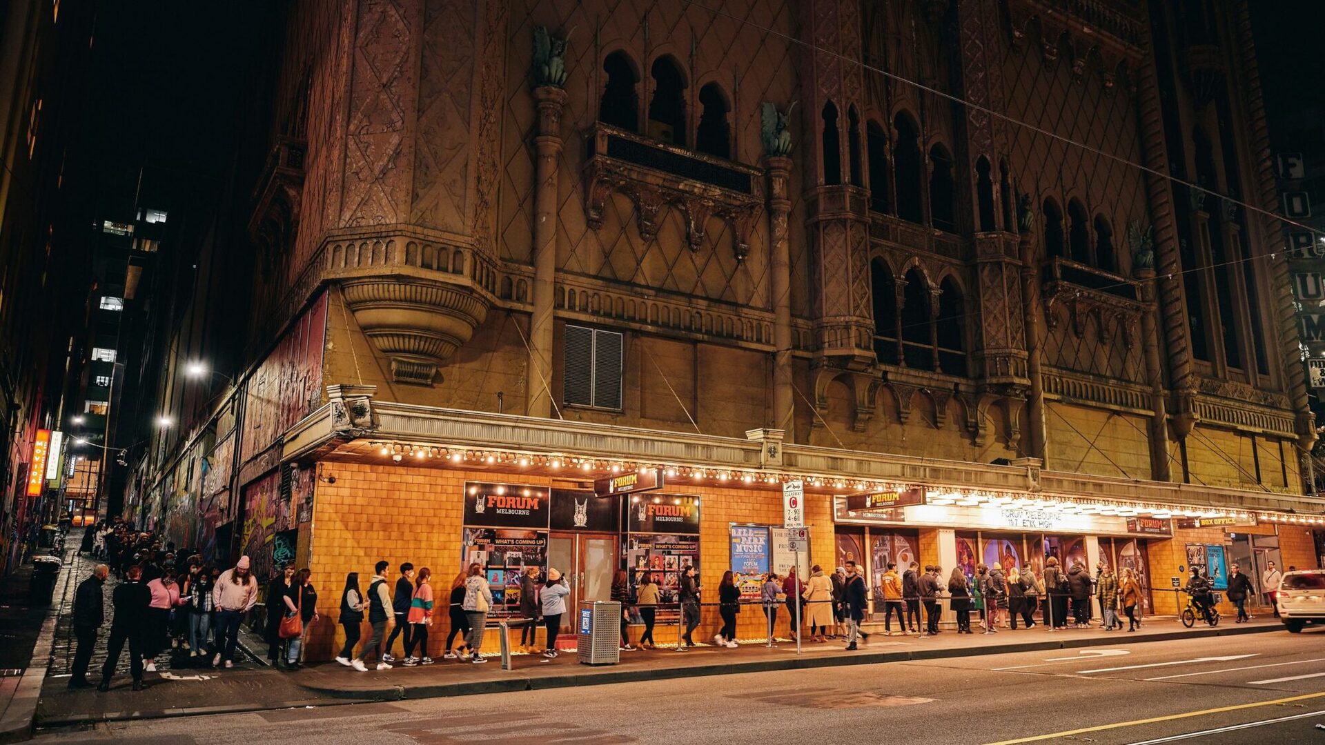 Always-Live-Forum_Victoria_Theatre-Line